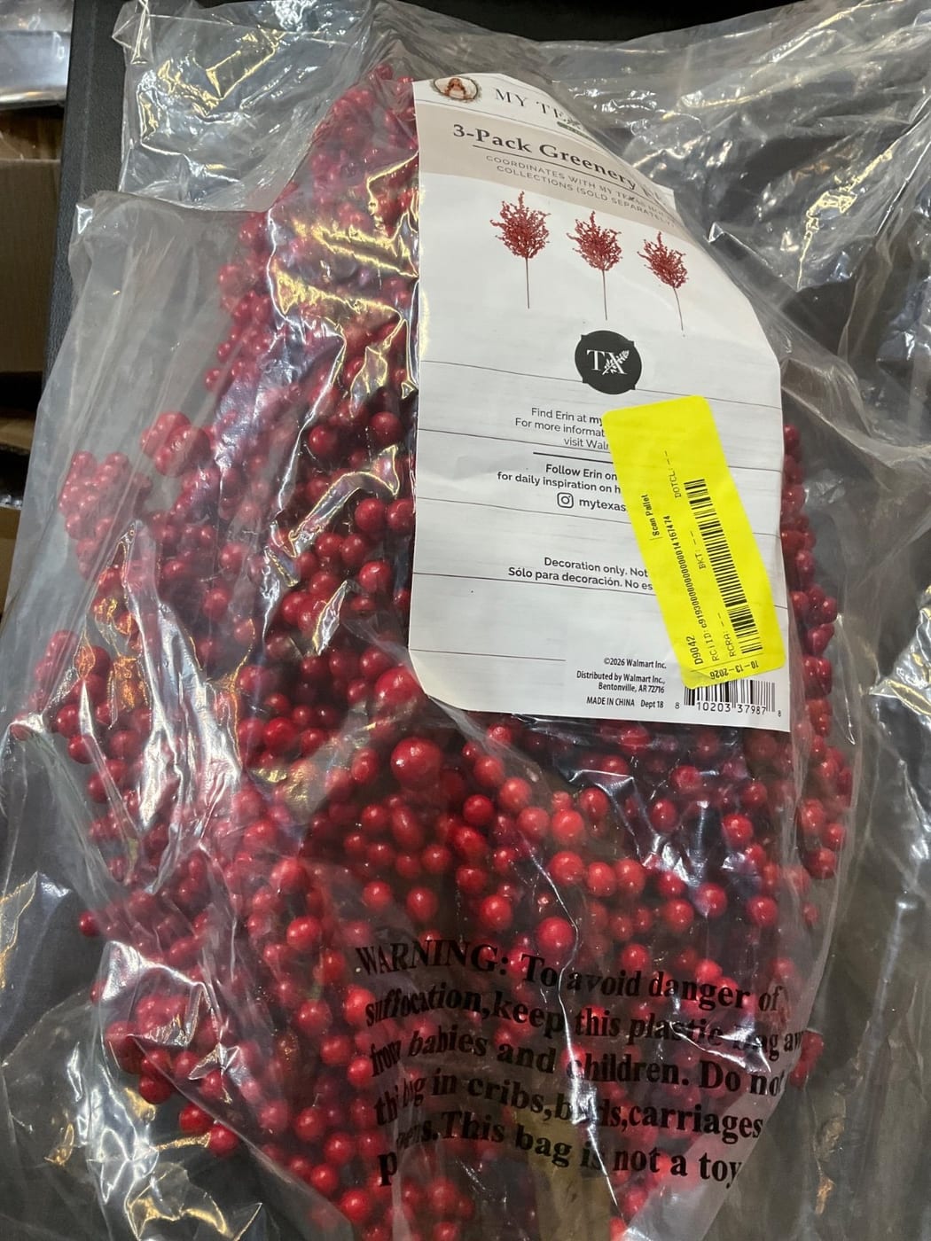 My Texas House 3-Pack Red Berry Christmas Picks
