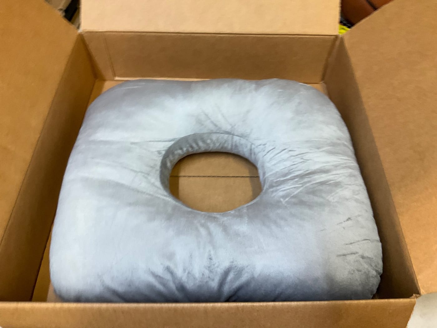Hshbxd Donut Pillow Seat Cushion, Gray